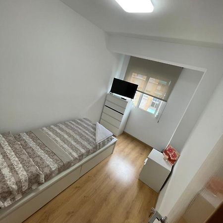 Habitacion Privada En Piso Compartido Valência Exterior foto